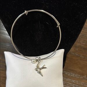 Elegant Silver Bird Charm Bracelet